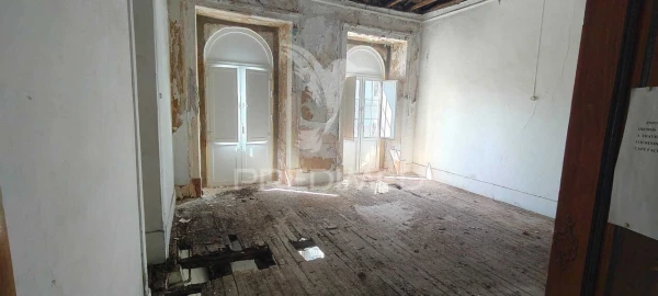 Apartamento T8 para Venda em Sé e São Lourenço