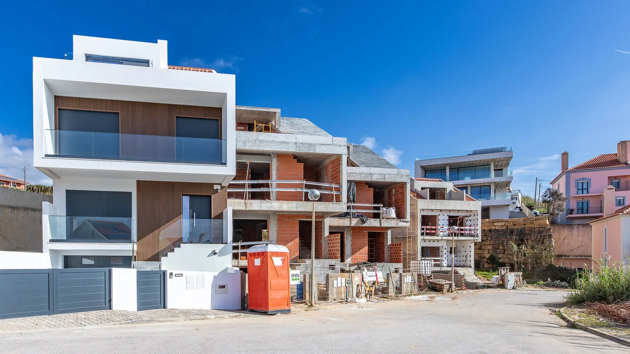 Moradia T3 para Venda em Santo Isidoro Foto 3