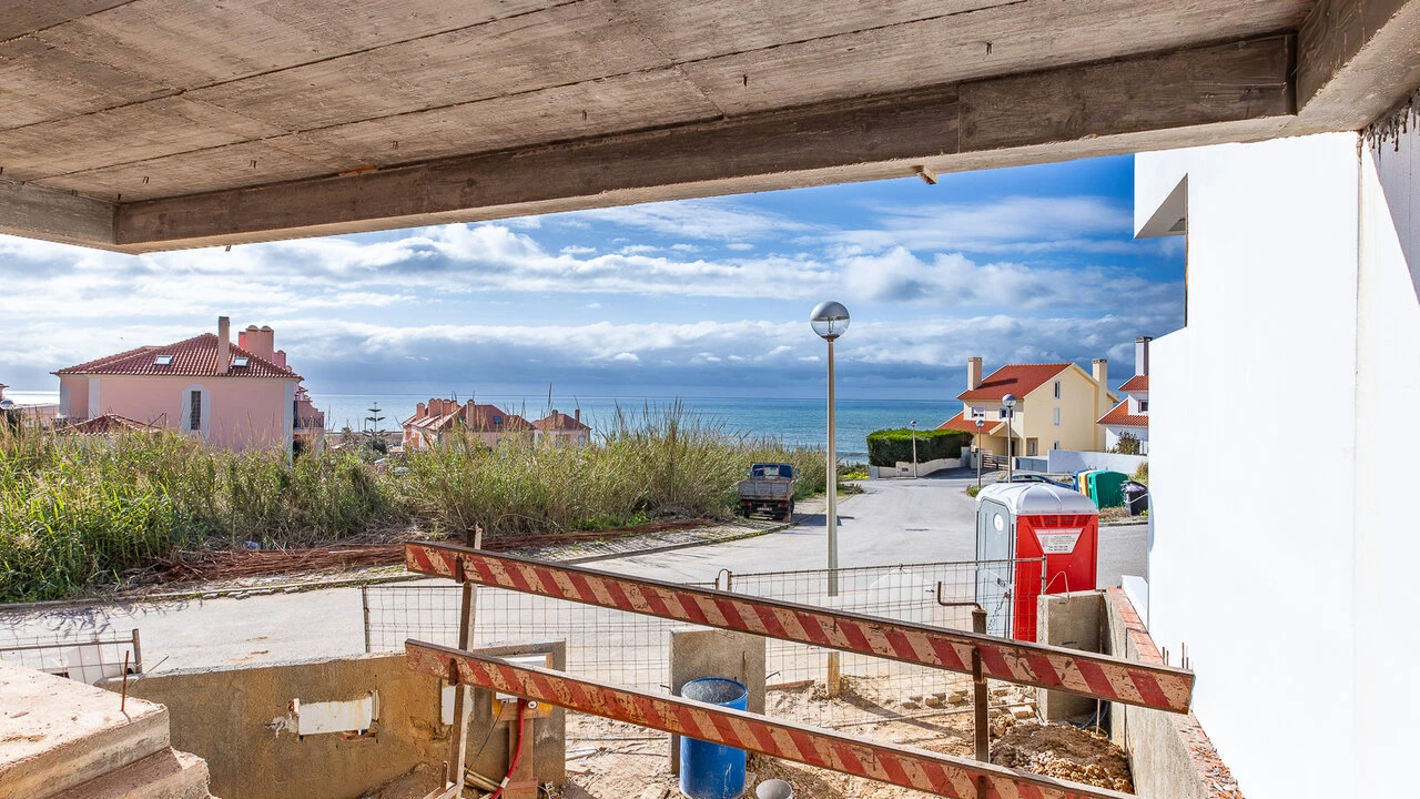 Moradia T3 para Venda em Santo Isidoro Foto 6