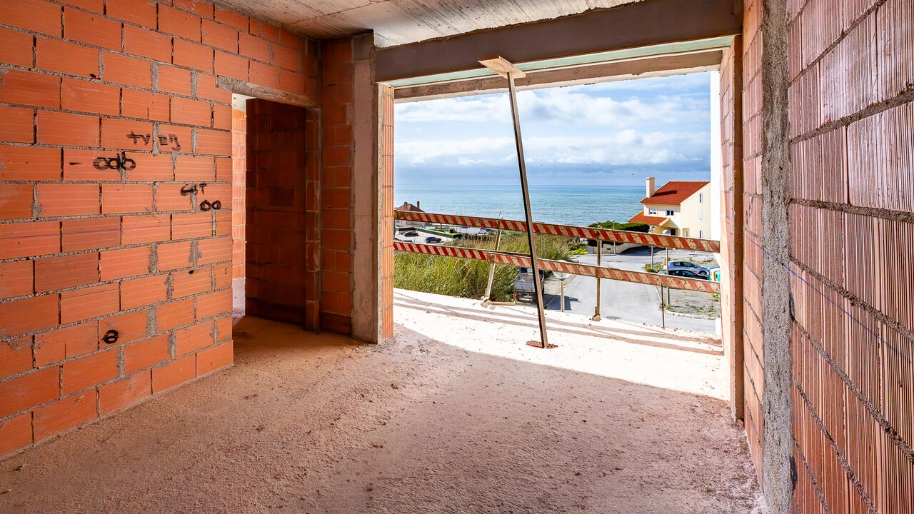 Moradia T3 para Venda em Santo Isidoro Foto 8