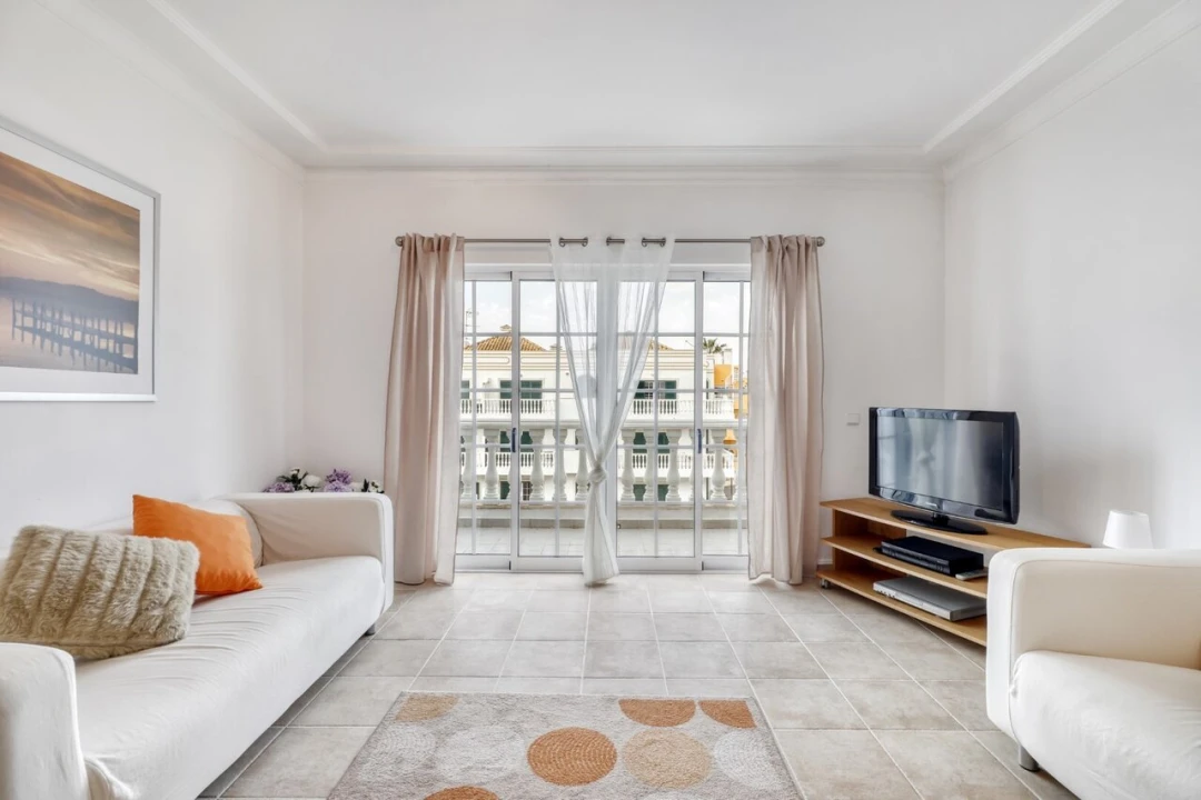 Apartamento T1 para Venda em Conceição e Cabanas de Tavira Foto 6