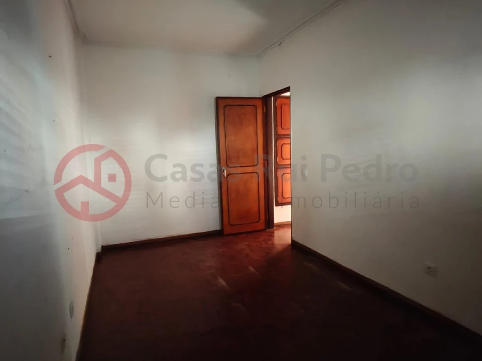 Apartamento T2 para Venda em Odivelas Foto 14