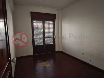 Apartamento T2 para Venda em Odivelas