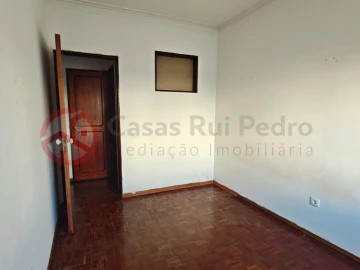 Apartamento T2 para Venda em Odivelas