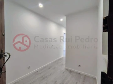 Apartamento T2 para Venda em São Vicente