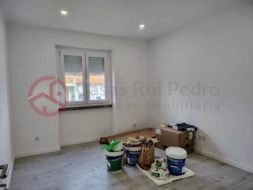 Apartamento T2 para Venda em São Vicente