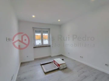 Apartamento T2 para Venda em São Vicente
