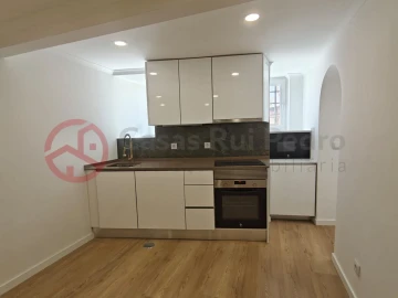 Apartamento T2 para Venda em São Vicente
