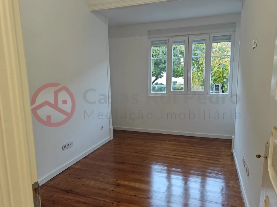 Apartamento T3 para Venda em Penha de França Foto 19