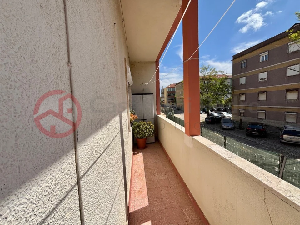 Apartamento T2 para Venda em Almada, Cova da Piedade, Pragal e Cacilhas Foto 15