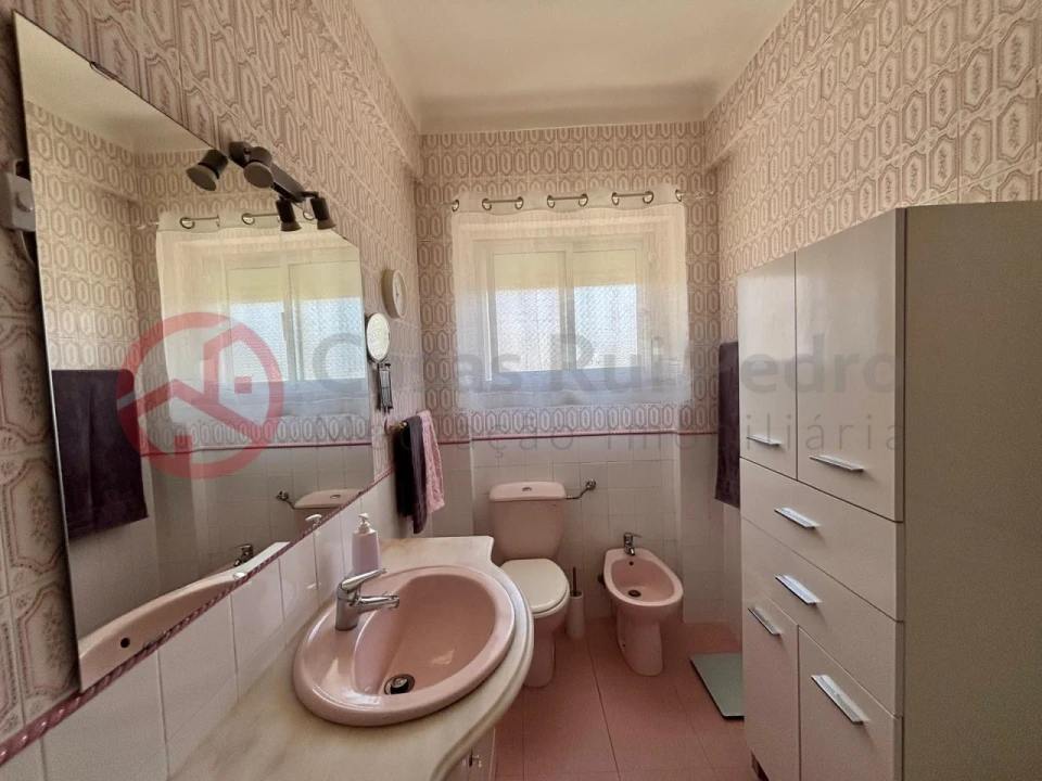 Apartamento T2 para Venda em Almada, Cova da Piedade, Pragal e Cacilhas Foto 21