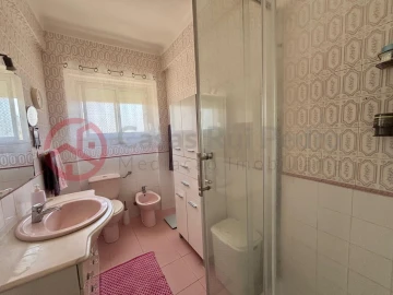 Apartamento T2 para Venda em Almada, Cova da Piedade, Pragal e Cacilhas
