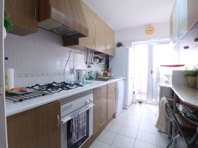 Apartamento T3 para Venda em Portimão Foto 6