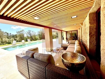 Moradia T3 para Venda em Dossãos