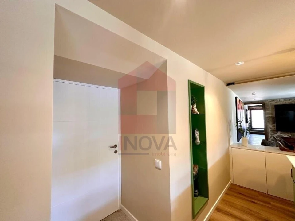 Moradia T3 para Venda em Dossãos Foto 11