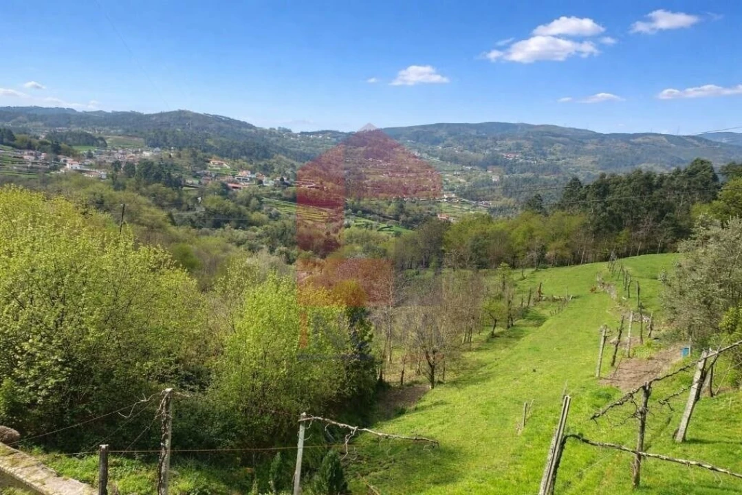 Terreno para Venda em Sande, Vilarinho, Barros e Gomide Foto 1