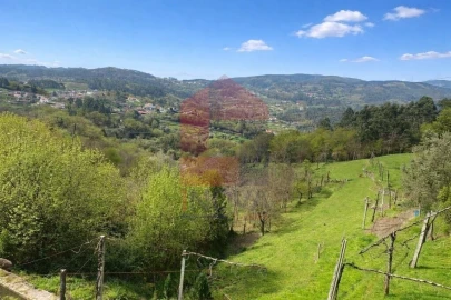 Terreno para Venda em Sande, Vilarinho, Barros e Gomide