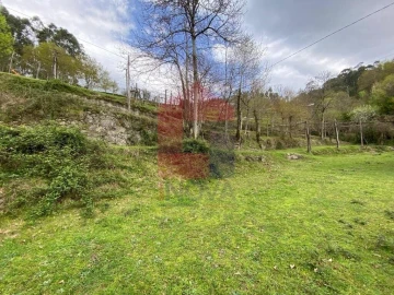 Terreno para Venda em Sande, Vilarinho, Barros e Gomide