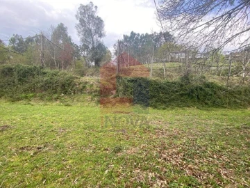 Terreno para Venda em Sande, Vilarinho, Barros e Gomide