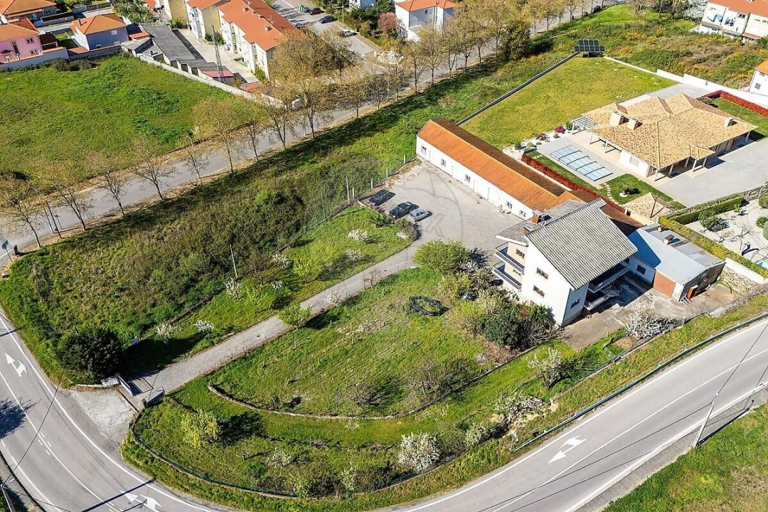 Quinta T3 para Venda em Vilar de Nantes Foto 3