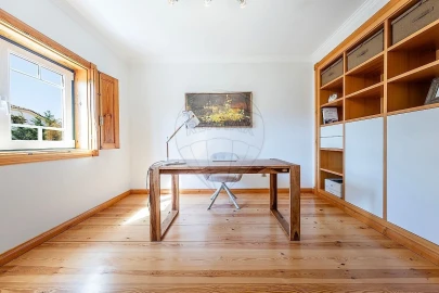 Moradia T7 para Venda em Azeitão (São Lourenço e São Simão)