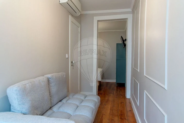 Apartamento T7 para Venda em Santo António Foto 2