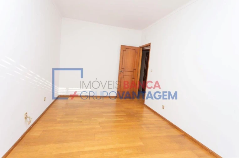 Apartamento T3 para Venda em São Vitor (Braga) Foto 9