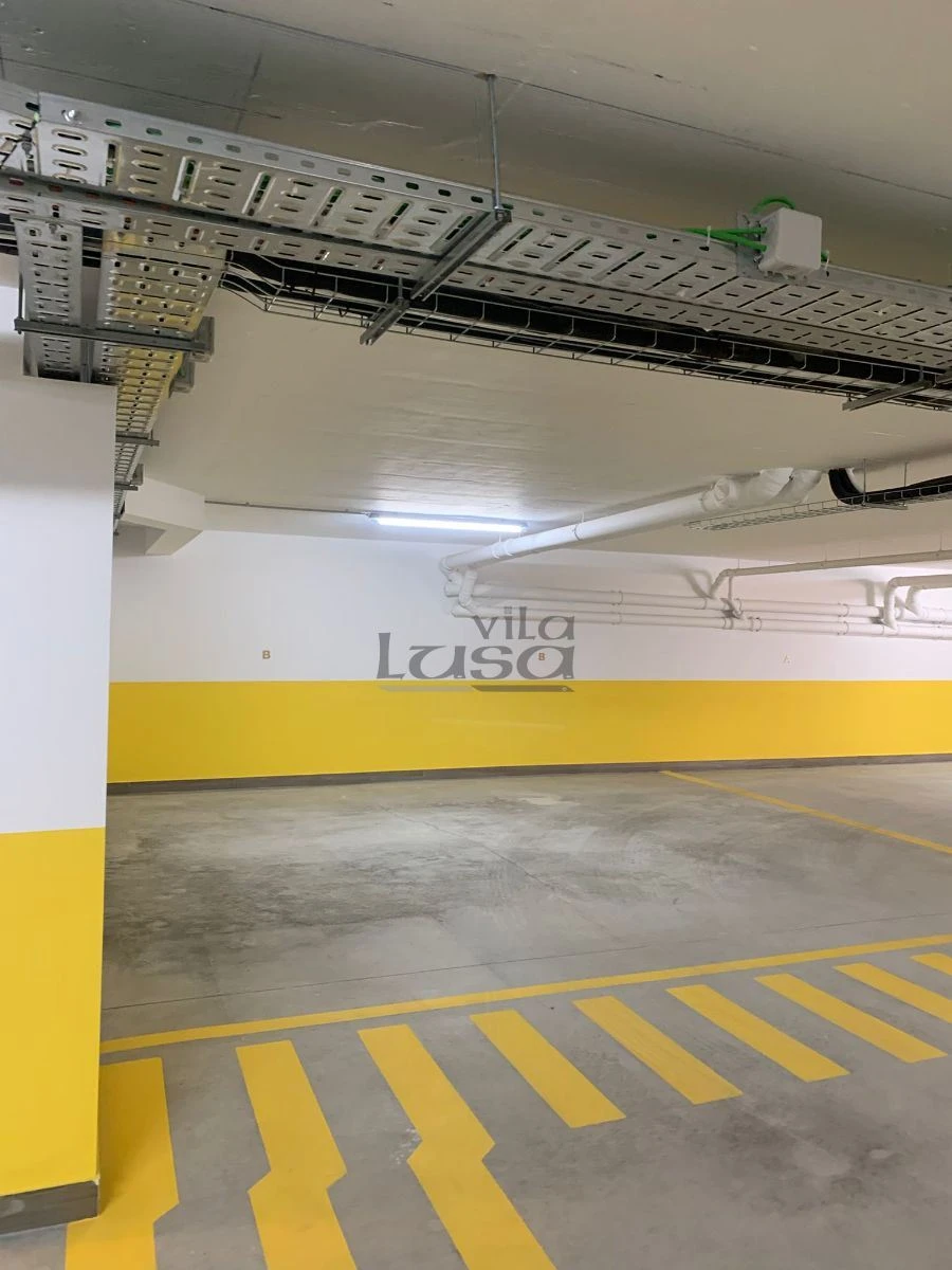 Apartamento T2 para Venda em Quarteira Foto 11