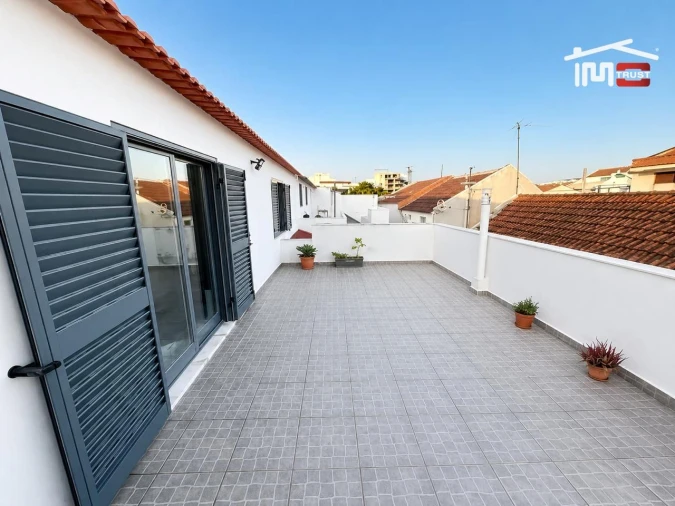 Moradia T4 para Arrendamento em Montijo e Afonsoeiro Foto 16