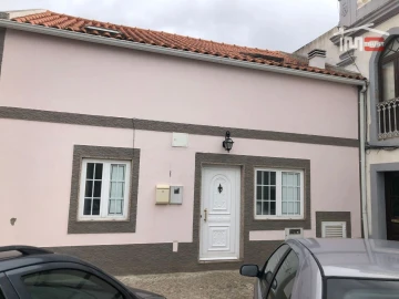 Moradia T2 para Arrendamento em Montijo e Afonsoeiro