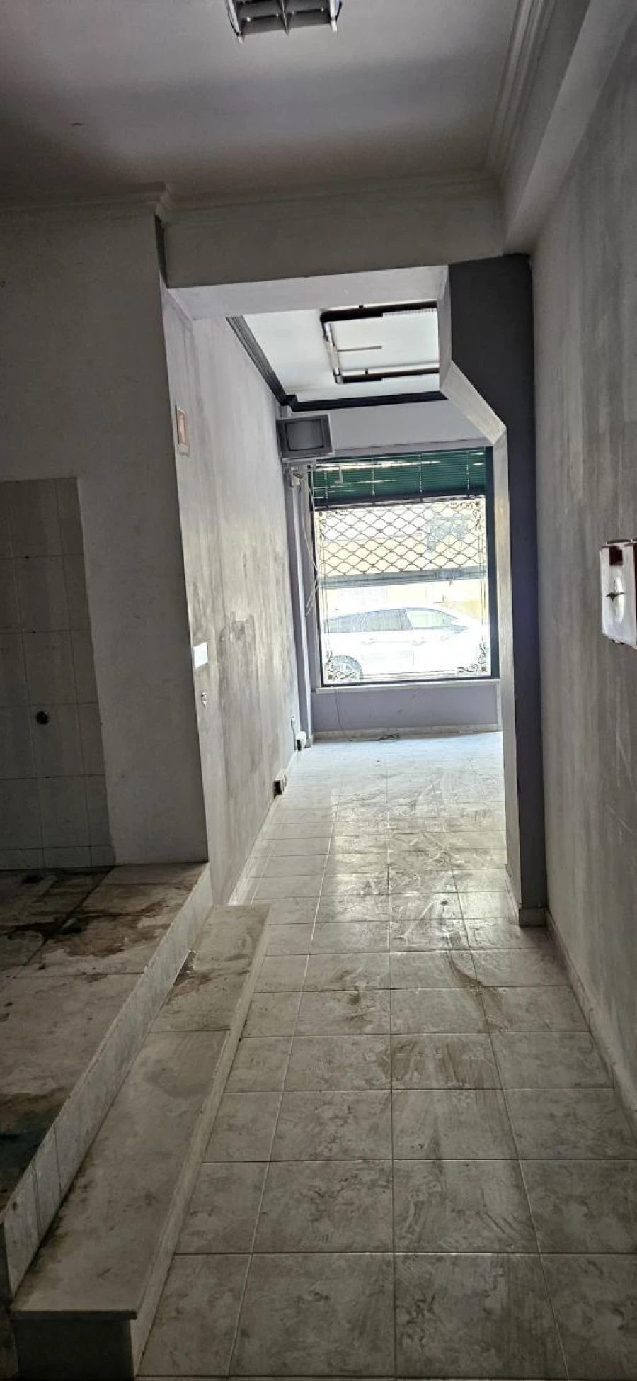 Loja para Arrendamento em Encosta do Sol Foto 7