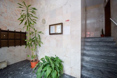 Apartamento T5 para Venda em Rio de Mouro