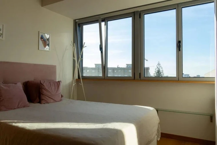 Apartamento T2 para Arrendamento em Paranhos Foto 7
