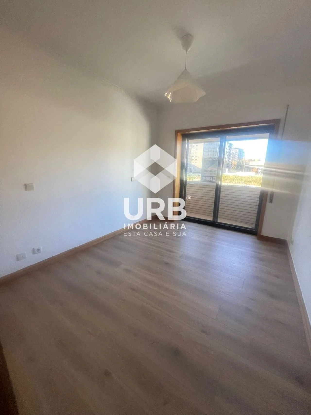 Apartamento T3 para Arrendamento em São Vitor (Braga) Foto 9