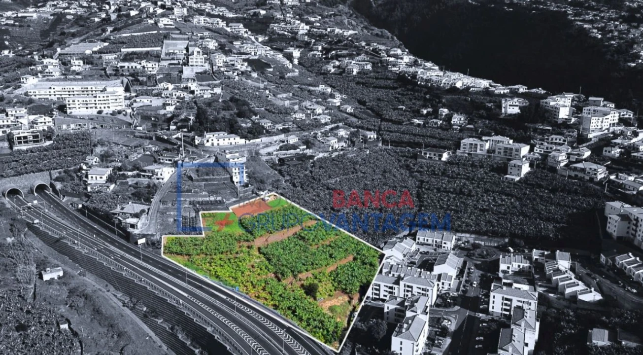 Terreno P/ Prédio para Venda em Camara de Lobos Foto 1