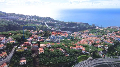 Terreno P/ Prédio para Venda em Camara de Lobos