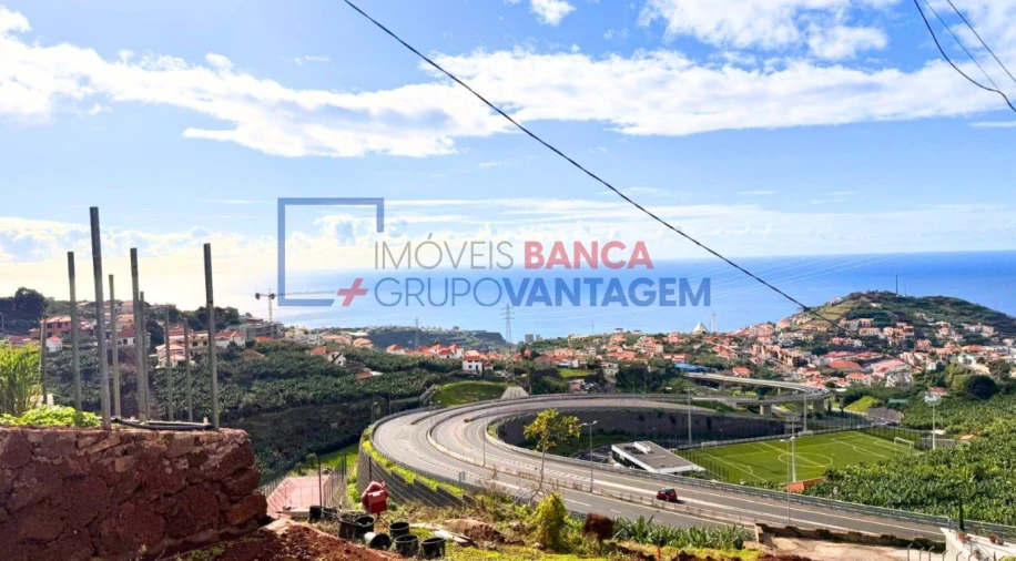 Terreno P/ Prédio para Venda em Camara de Lobos Foto 7