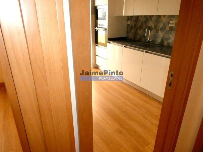 Apartamento T2 para Arrendamento em Rio Tinto Foto 2
