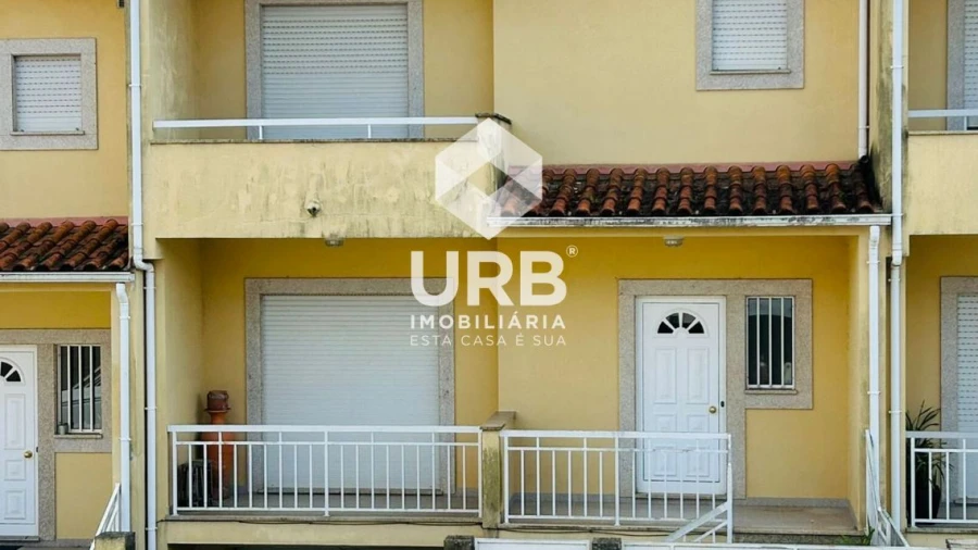 Moradia T4 para Venda em Cervães