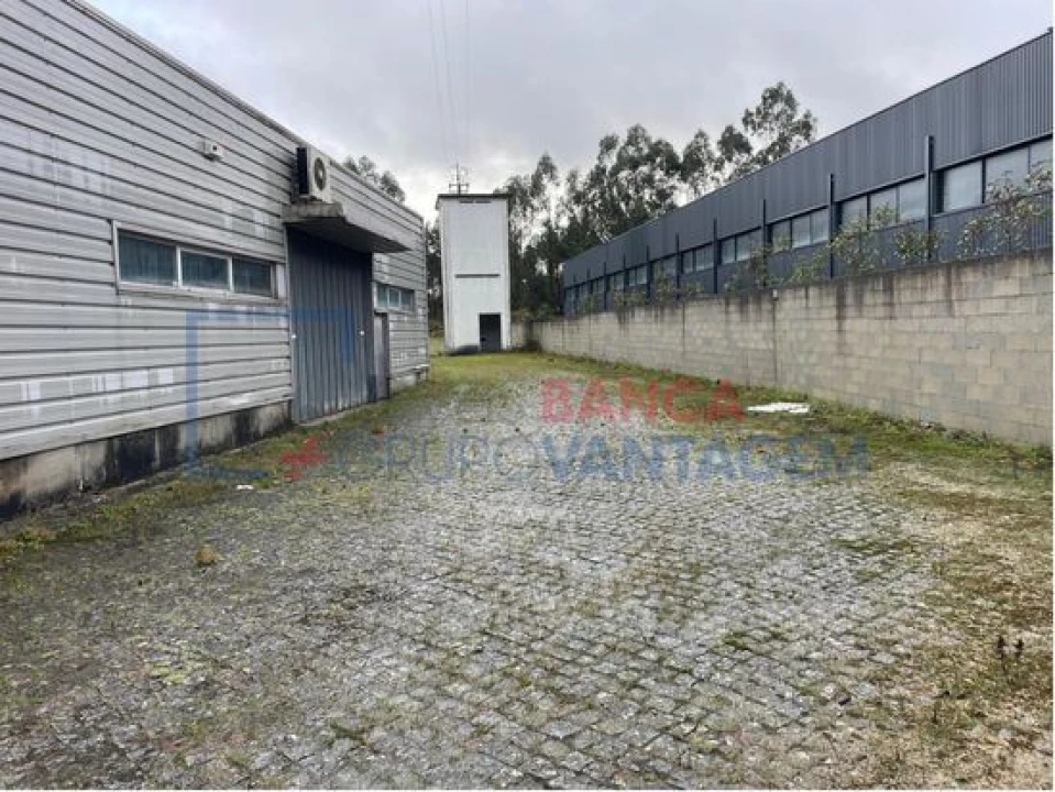 Prédio para Venda em Lustosa e Barrosas (Santo Estêvão) Foto 12