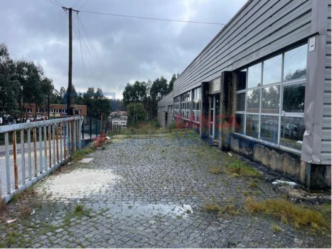 Prédio para Venda em Lustosa e Barrosas (Santo Estêvão) Foto 2