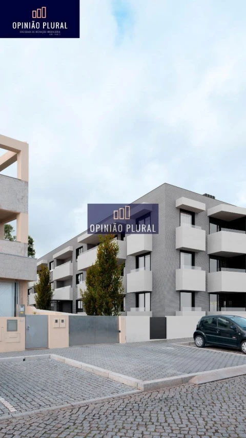 Apartamento T4 para Venda em Gulpilhares e Valadares