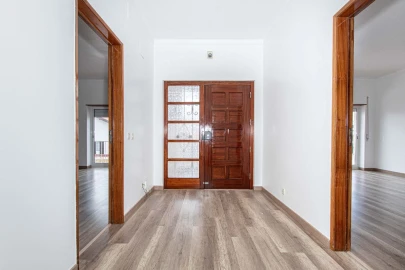 Moradia T3 para Venda em Carregado e Cadafais