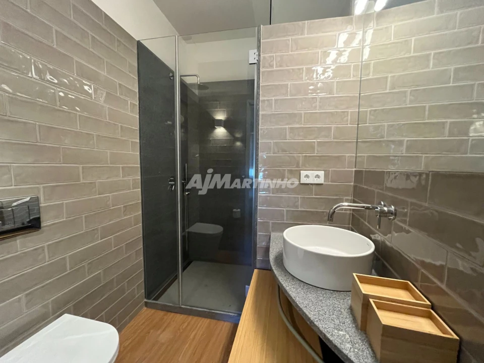 Apartamento T1 para Arrendamento em Cedofeita, Santo Ildefonso, Sé, Miragaia, São Nicolau e Vitória Foto 9