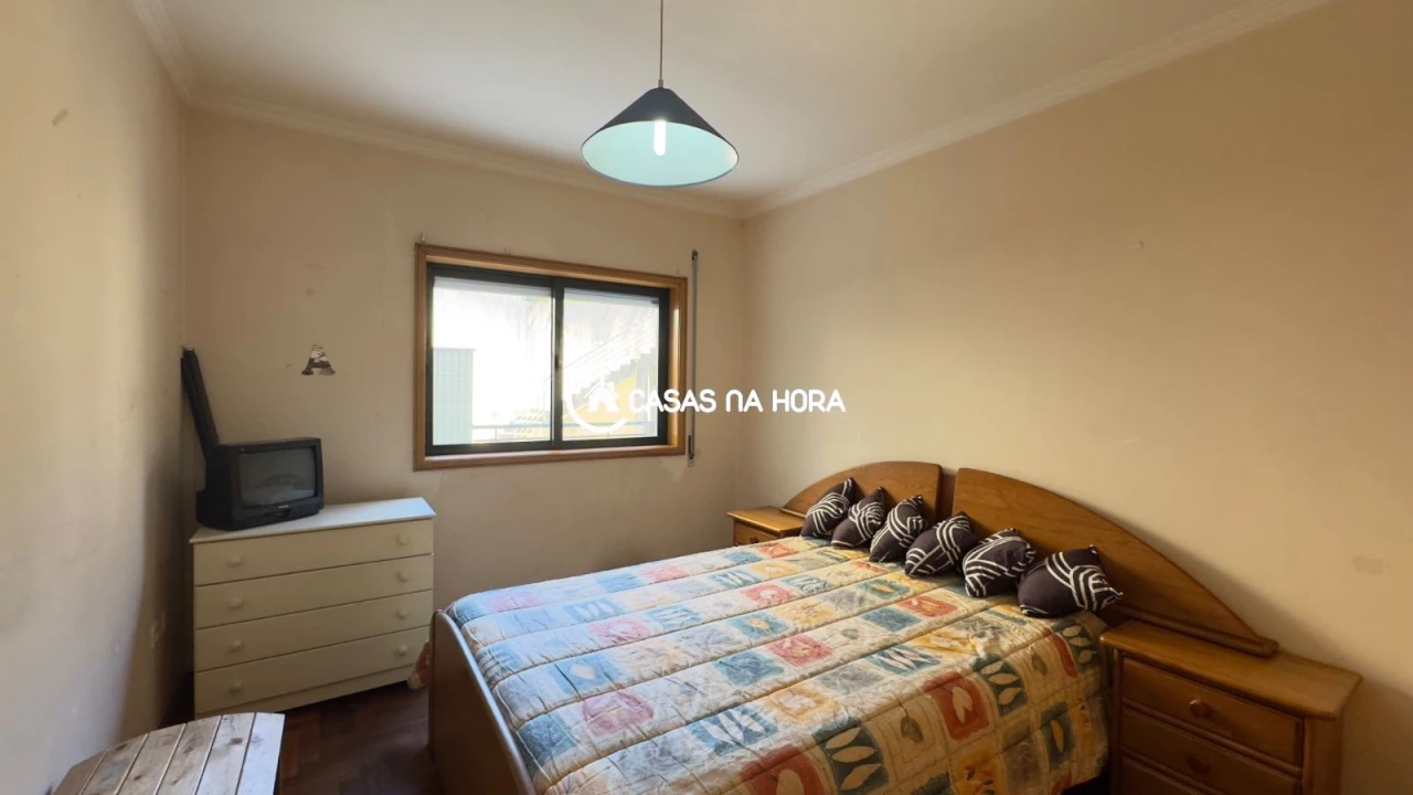 Apartamento T2 para Arrendamento em Oliveira do Douro Foto 10