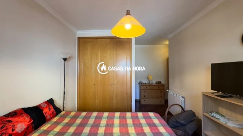 Apartamento T2 para Arrendamento em Oliveira do Douro