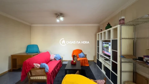 Apartamento T2 para Arrendamento em Oliveira do Douro