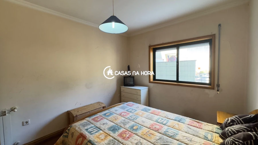 Apartamento T2 para Arrendamento em Oliveira do Douro Foto 11
