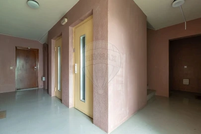 Apartamento T4 para Venda em Santo Antonio dos Olivais