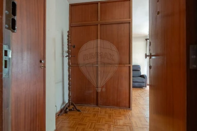 Apartamento T4 para Venda em Santo Antonio dos Olivais
